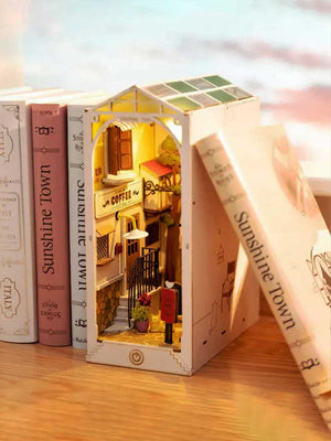 Book Nook Japonais – DIY Miniature Lumineuse en Bois - GoCrazyPuzzle