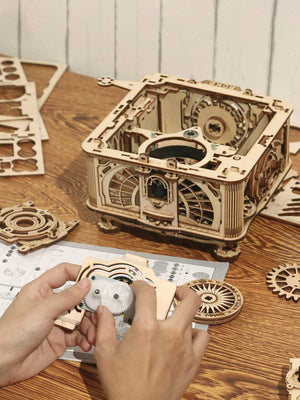 Maquette en Bois Gramophone à Manivelle | Robotime - GoCrazyPuzzle