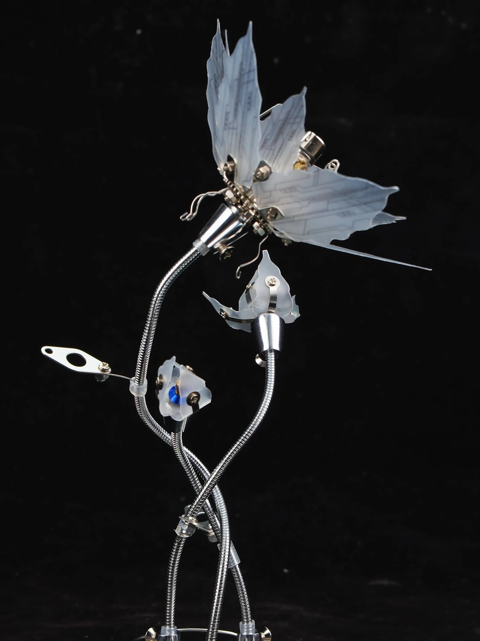 Puzzle 3D en métal – Fleurs mécaniques à assembler (243 pièces) - GoCrazyPuzzle